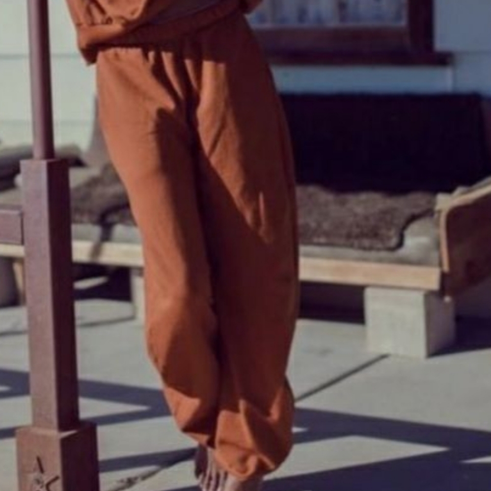New Womens Bronze Daydream Nation Sweatpants